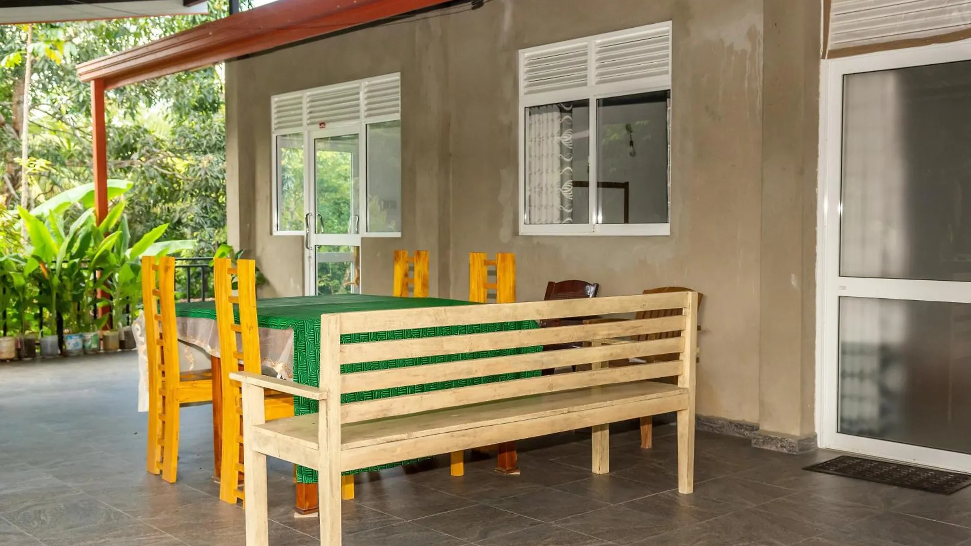 Kandyan Guest House בית אירוח